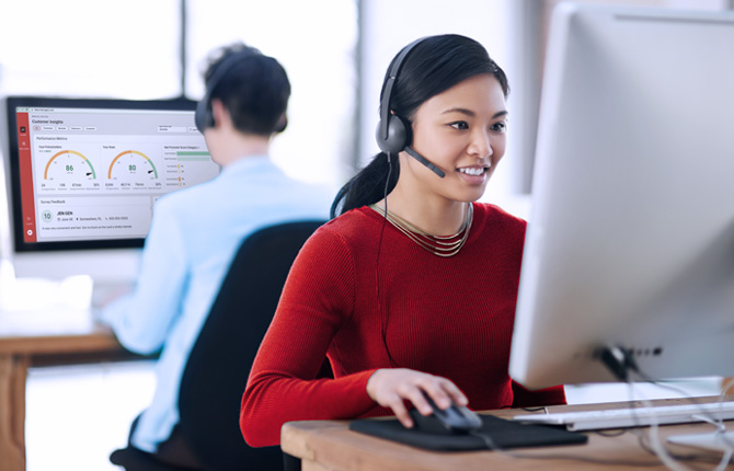 Agero - two insurance agents using RoadsideAID for client insights