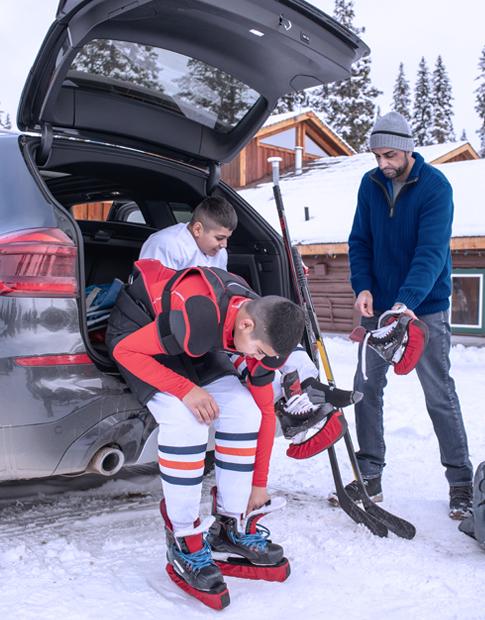 Winter - hockey family, getting ready